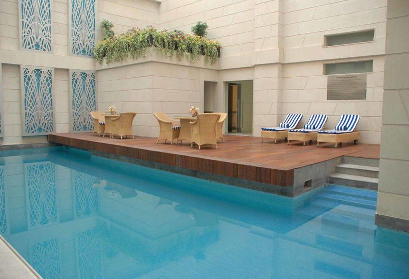 Hotel Pride Park Premier 16