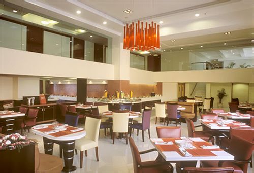 Hotel Sarovar Portico Indore 10