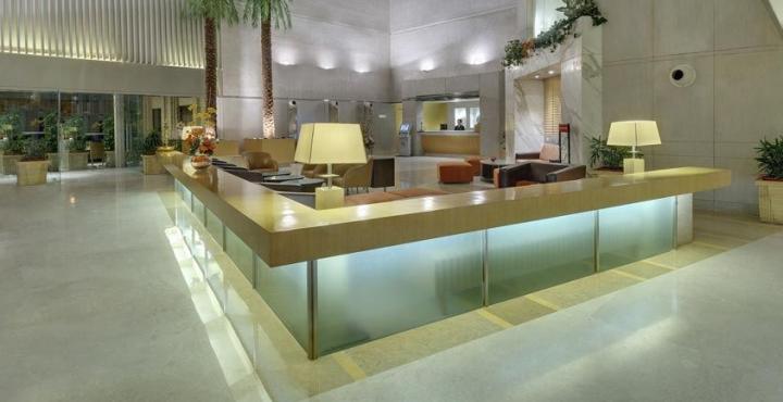 The Pride Hotel Ahmedabad 12