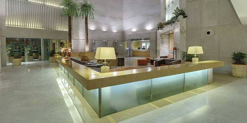 The Pride Hotel Ahmedabad 9
