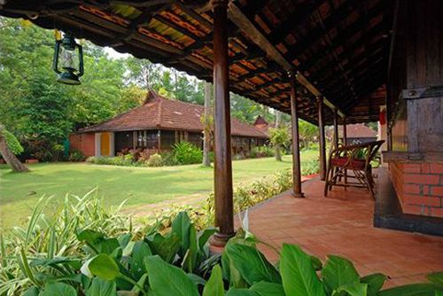 Hotel Kayaloram Heritage Lake Resort 2