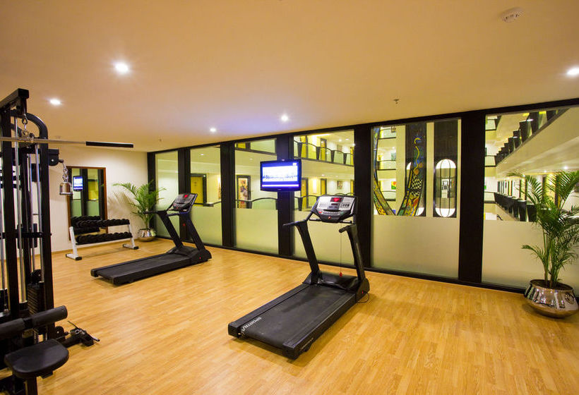 Hotel Lemon Tree Indore 10