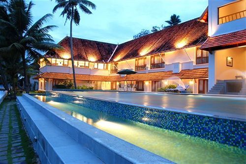 Hotel Lemon Tree Vembanad Lake Resort 15