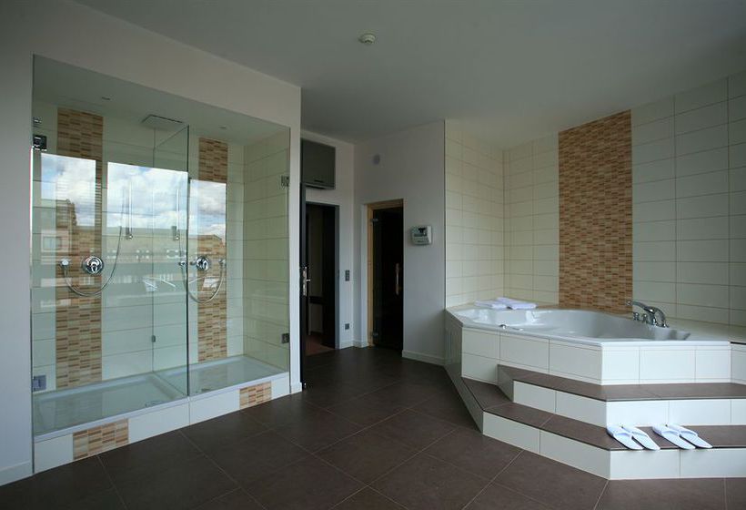 Hotel Ivbergs Berlin Messe 18