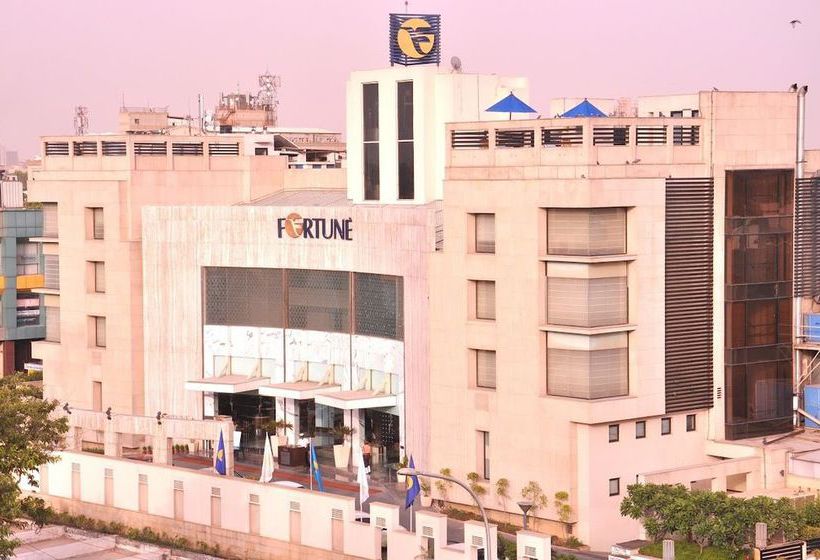 Hotel Fortune Inn Grazia 10