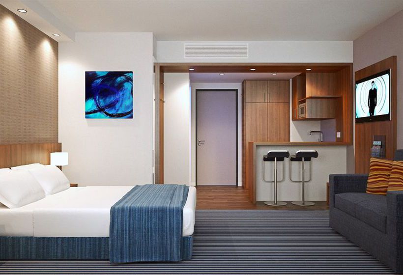 Hotel Holiday Inn Express Bremen Airport 12