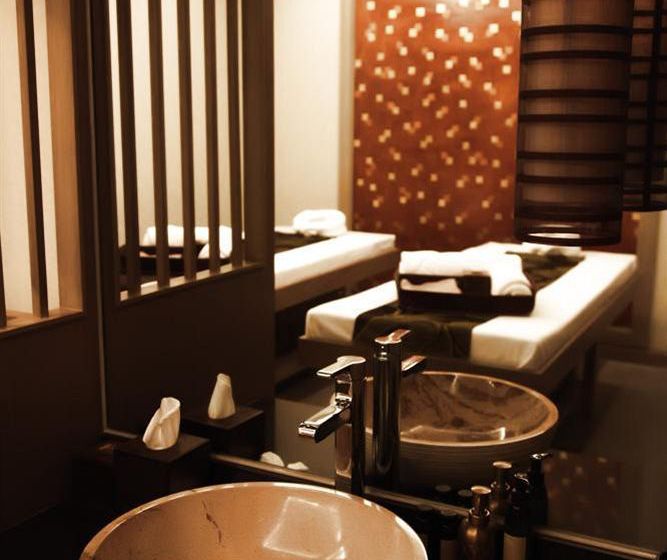 Best Western Premier Amaranth Suvarnabhumi Airport Hotel 5