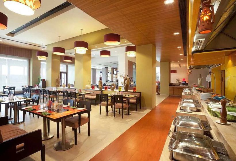 Hotel Ibis Gurgaon 18