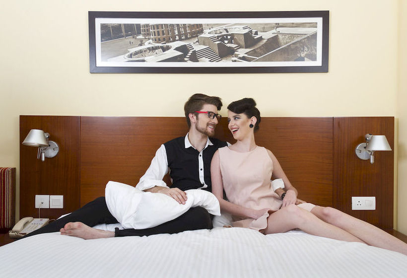 Hotel Ibis Gurgaon 9