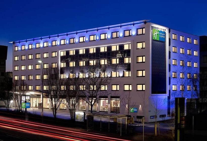 Hotel Holiday Inn Express Stuttgart Airport 19