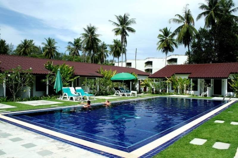 Hotel Nai Yang Beach Resort 12