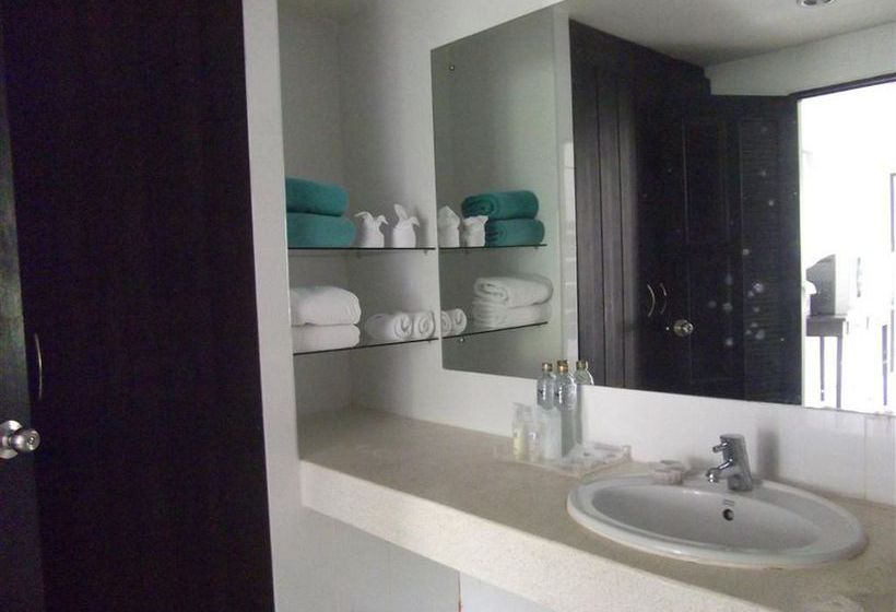 Hotel Nai Yang Beach Resort 16