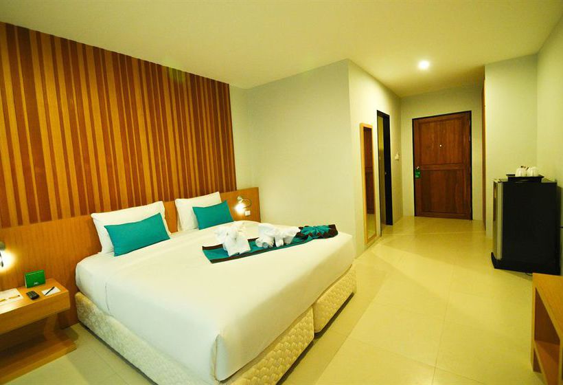 Hotel Nai Yang Beach Resort 6