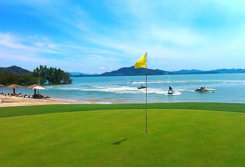 Hotel Mission Hills Phuket Golf Resort & Spa 11