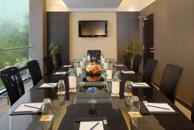 Hotel Grand Hometel Malad 9