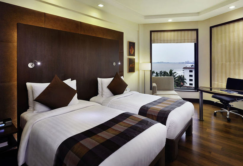 Novotel Mumbai Juhu Beach 14