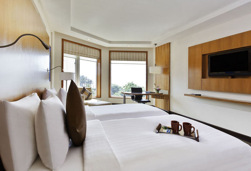 Novotel Mumbai Juhu Beach 16