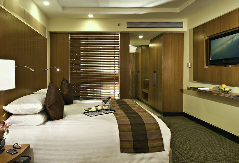 Novotel Mumbai Juhu Beach 19