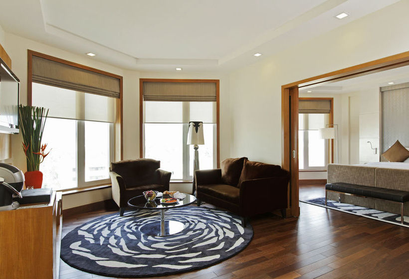 Novotel Mumbai Juhu Beach 20