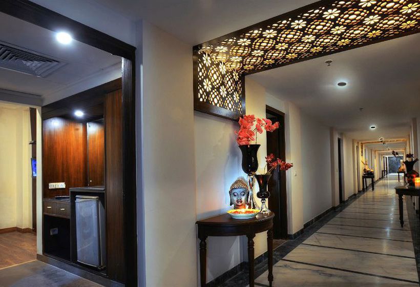 Hotel Royale' Residency 1