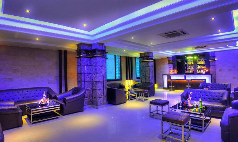 Hotel Royale' Residency 12