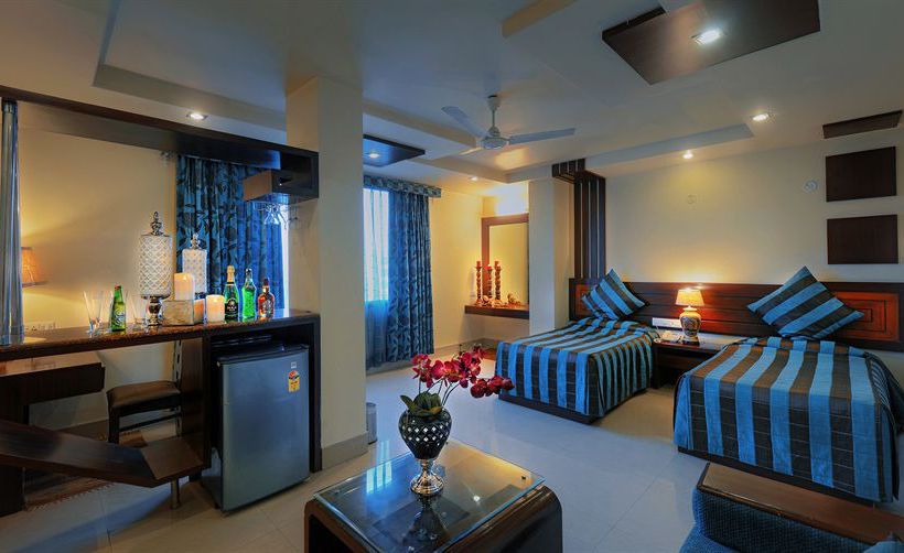 Hotel Royale' Residency 15