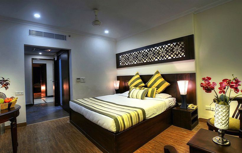 Hotel Royale' Residency 3