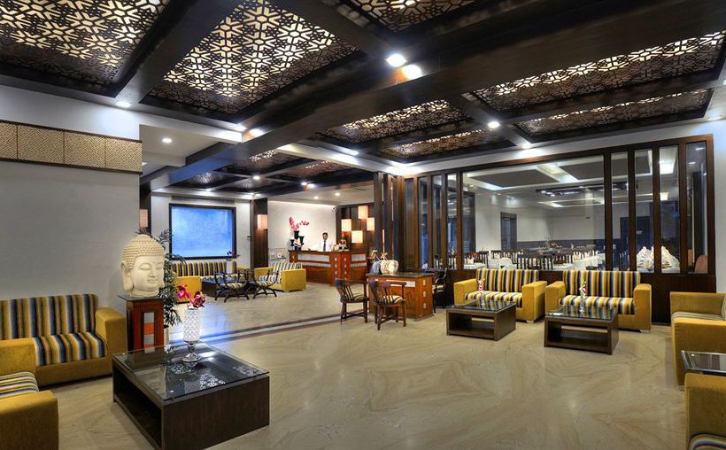 Hotel Royale' Residency 4