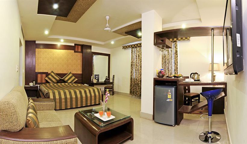 Hotel Royale' Residency 5