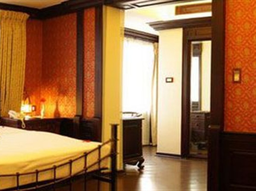 Travancore Court Hotel Ernakulam
