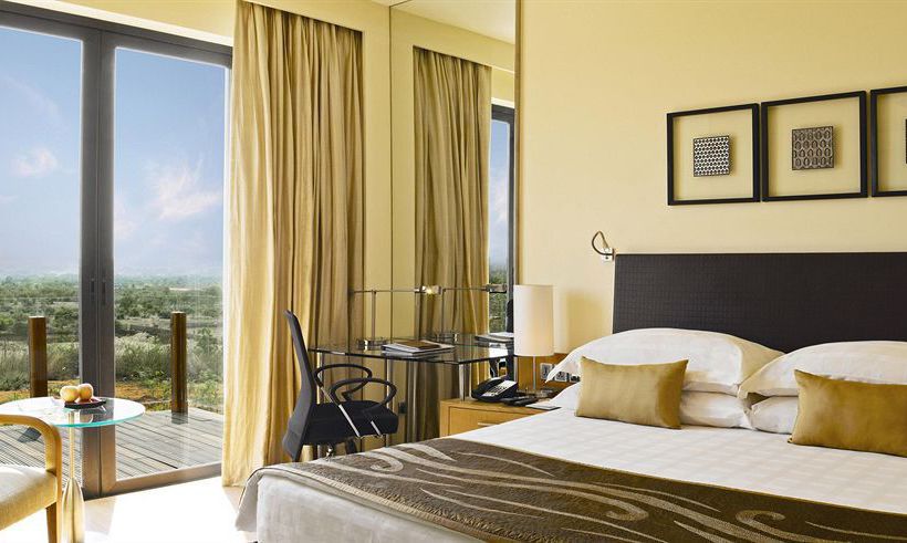 Hotel Ista Hyderabad 2