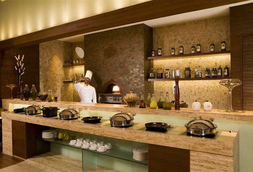 Hotel Ista Hyderabad 4