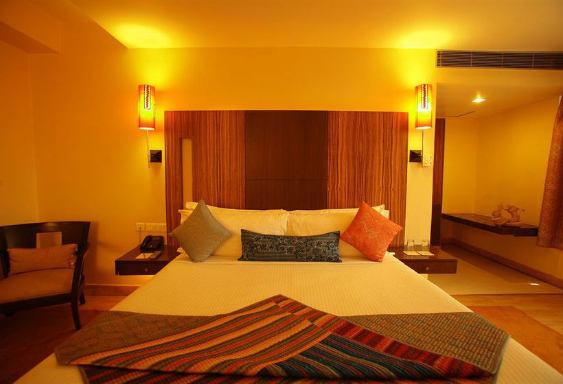 Hotel jüSTa on Necklace Road Andhra Pradesh