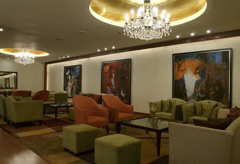Hotel Taj Deccan 17