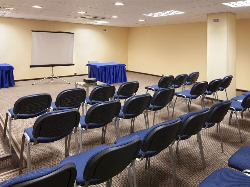 Hotel Holiday Inn Chelyabinsk Riverside 1