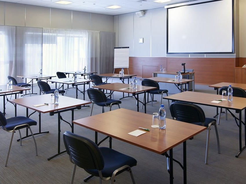 Hotel Holiday Inn Chelyabinsk Riverside 14