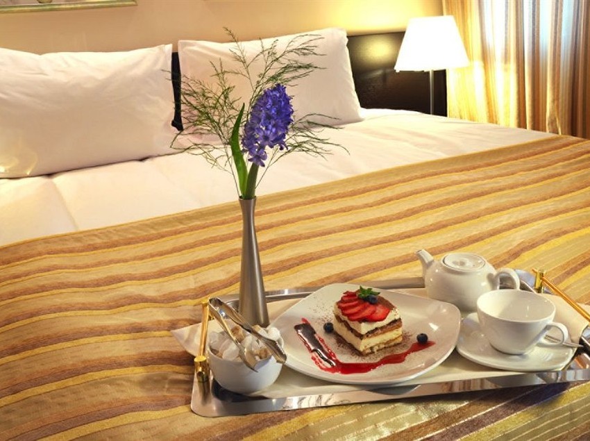 Hotel Holiday Inn Chelyabinsk Riverside 2