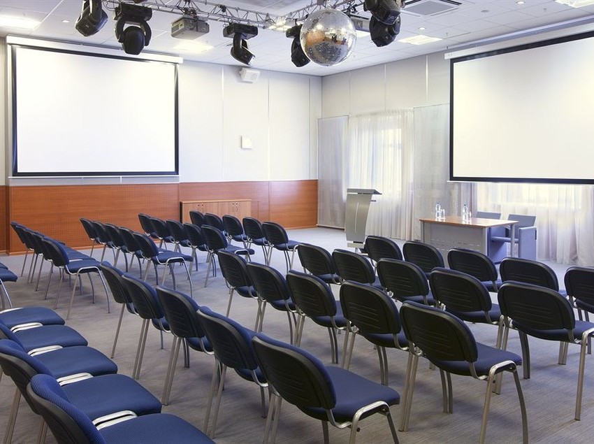 Hotel Holiday Inn Chelyabinsk Riverside 6