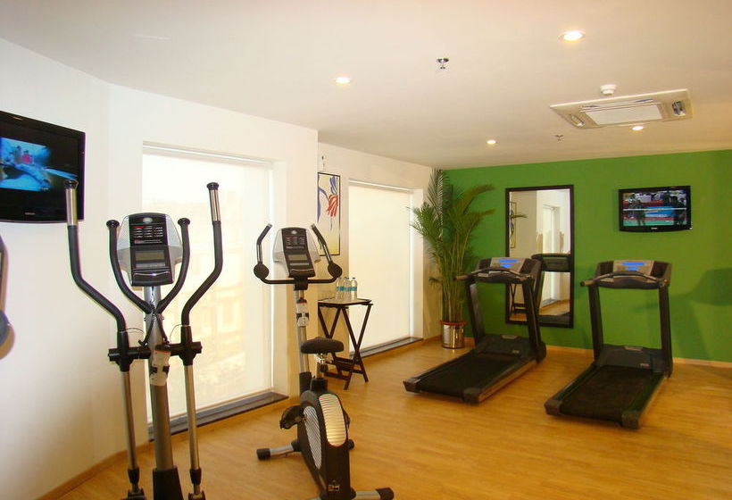 Hotel Lemon Tree Chennai 10