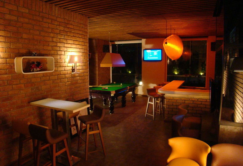 Hotel Lemon Tree Chennai 2