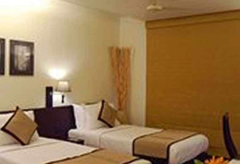 Hotel Pradhyuman Lords Inn 6