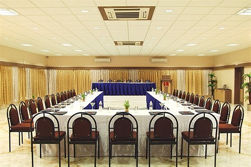 Hotel Lion Lords Inn 1