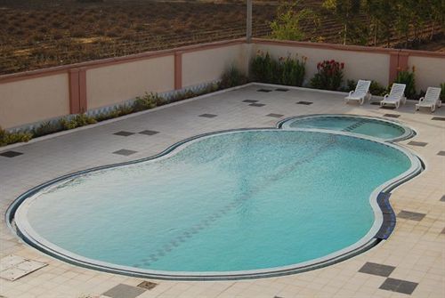 Hotel Lion Lords Inn 11