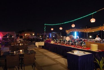 Hotel Revival Lords Inn 11