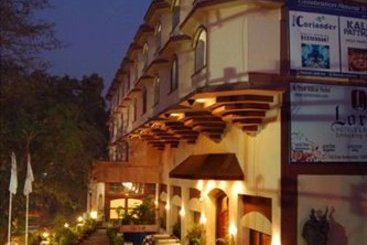 Hotel Revival Lords Inn 3