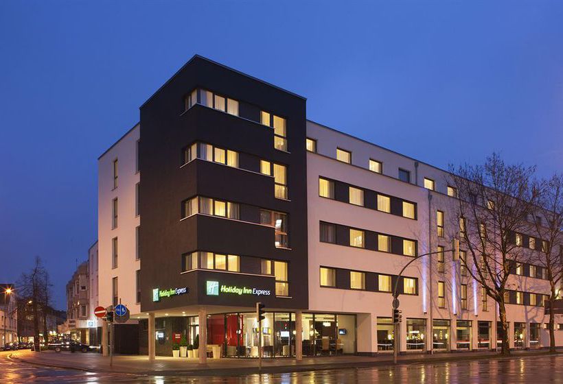 Hôtel Holiday Inn Express Gutersloh 11