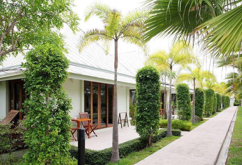 Hotel The Beach Boutique Resort 5