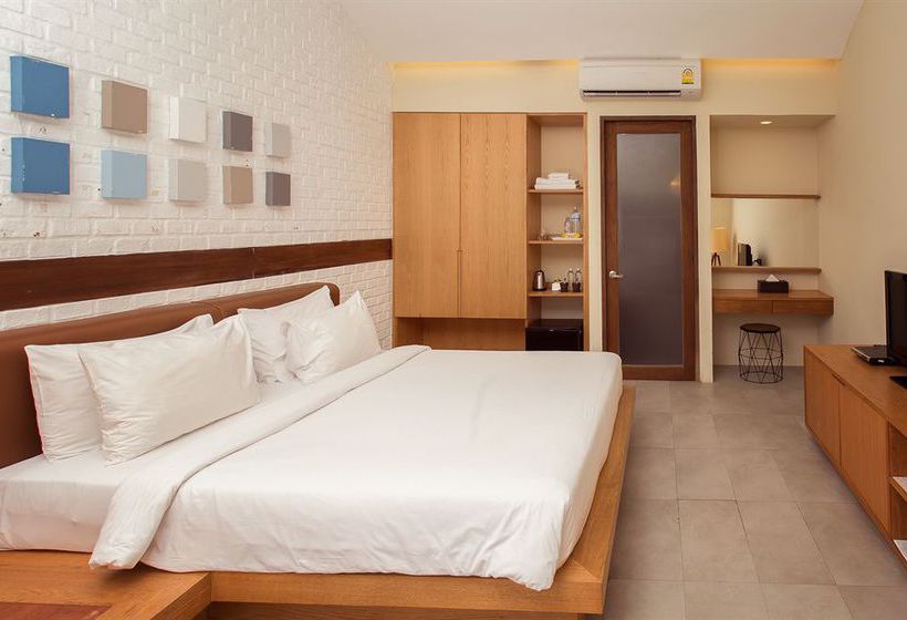 Hotel Baan Talay Resort 9