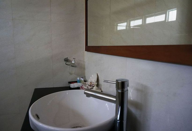 Hotel Hua Hin White Villa 8