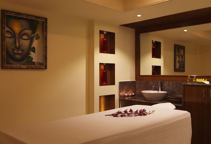 Hotel Lemon Tree Premier Jaipur 1